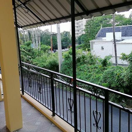 Апартаменты Bobato Building Curepipe Экстерьер фото